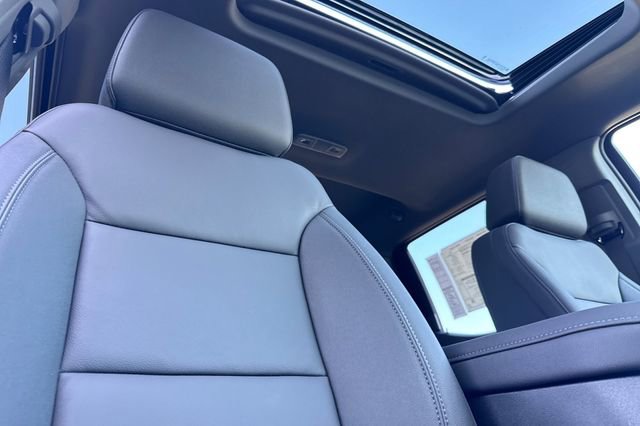 New 2026 GMC Sierra 1500 Elevation w/ Elevation Premium Package image 18