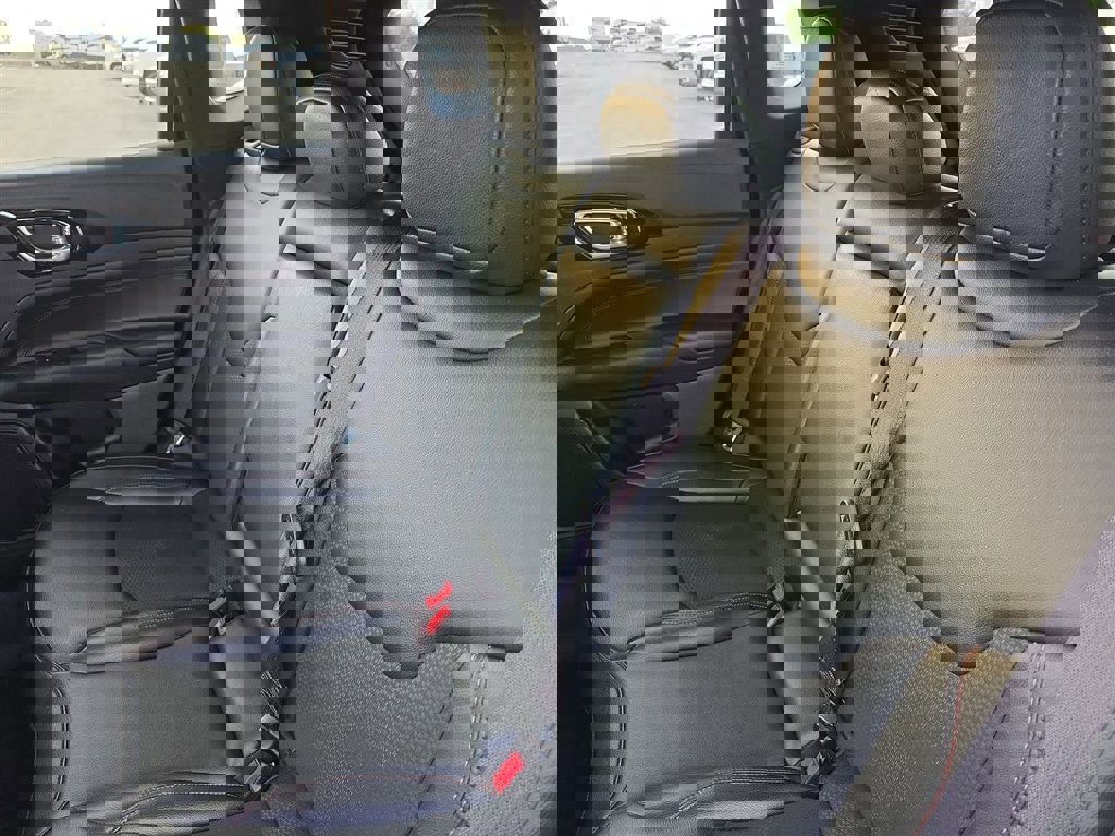 Used 2023 Jeep Compass Trailhawk image 22