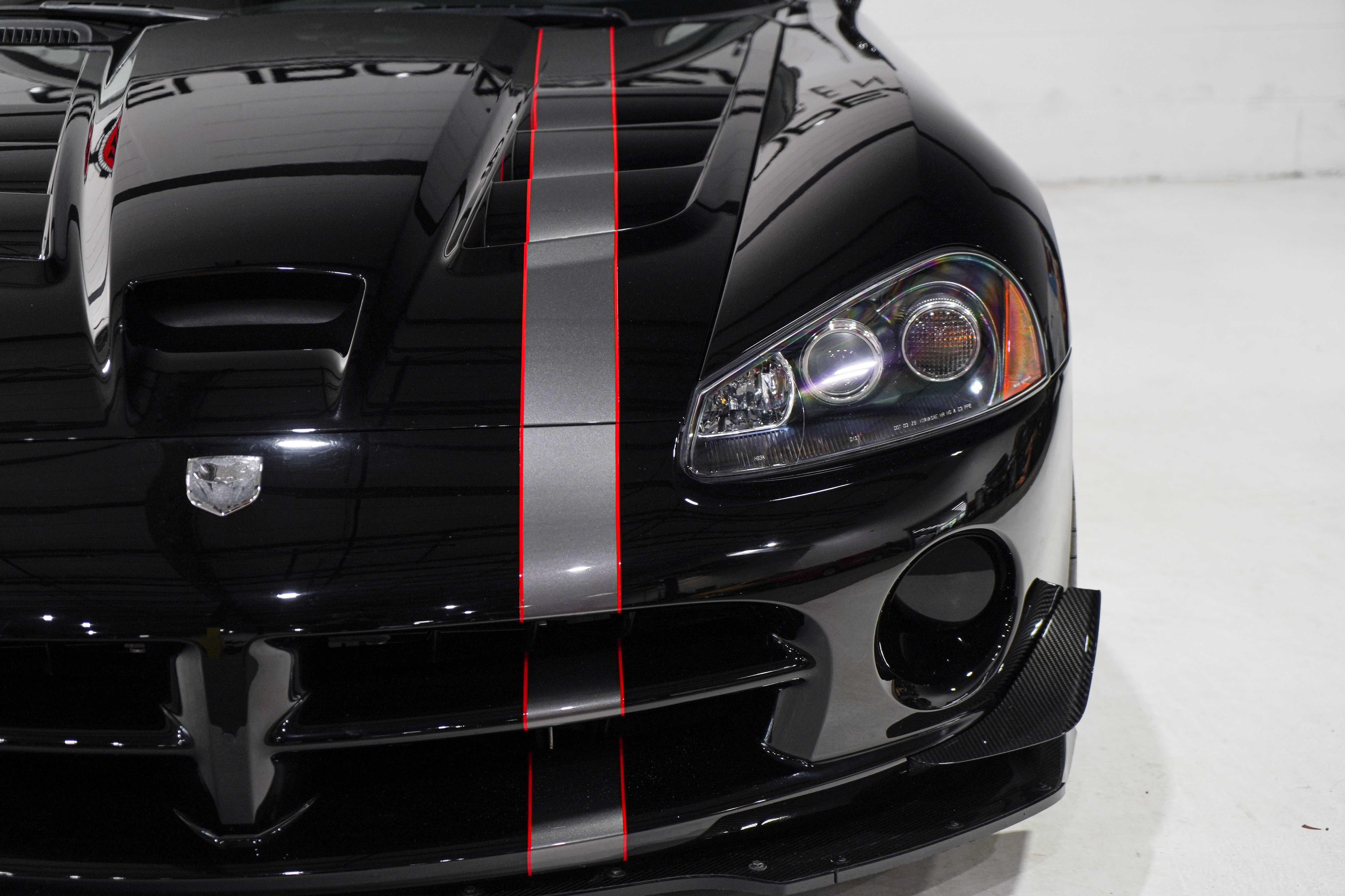 Used 2010 Dodge Viper ACR RWD image 27