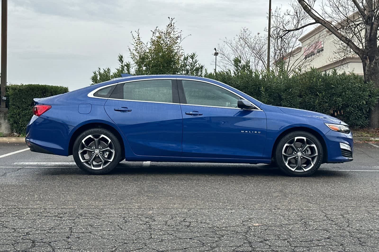 Used 2023 Chevrolet Malibu LT image 8