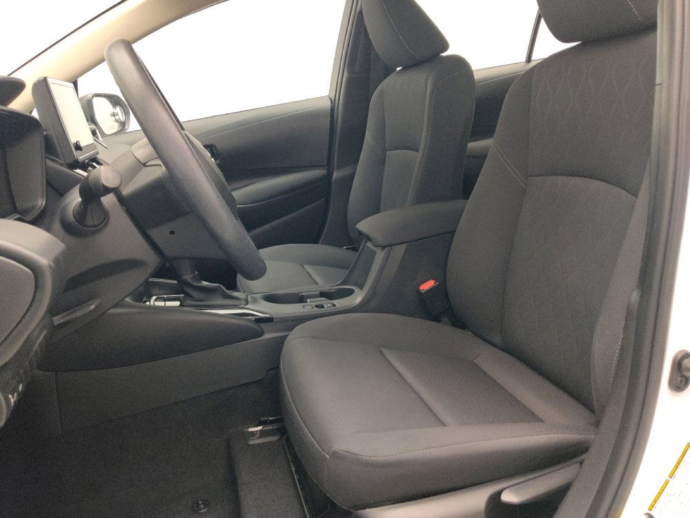 Used 2023 Toyota Corolla LE FWD image 17