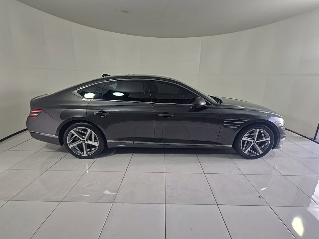 Used 2023 Genesis G80 2.5T w/ Sport Prestige Package image 4