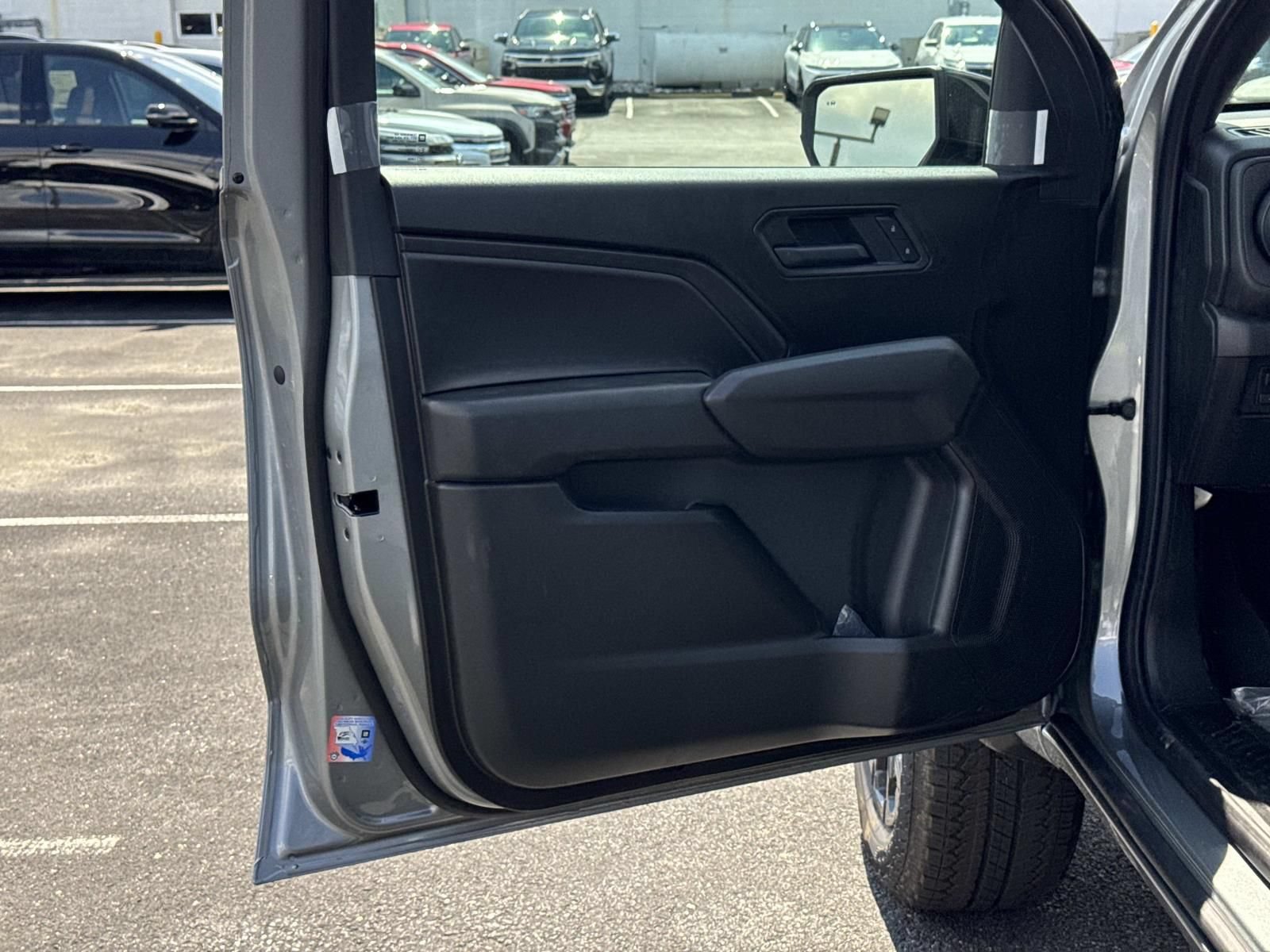 New 2026 Chevrolet Colorado Trail Boss w/ Midnight Edition AWD/4WD image 15