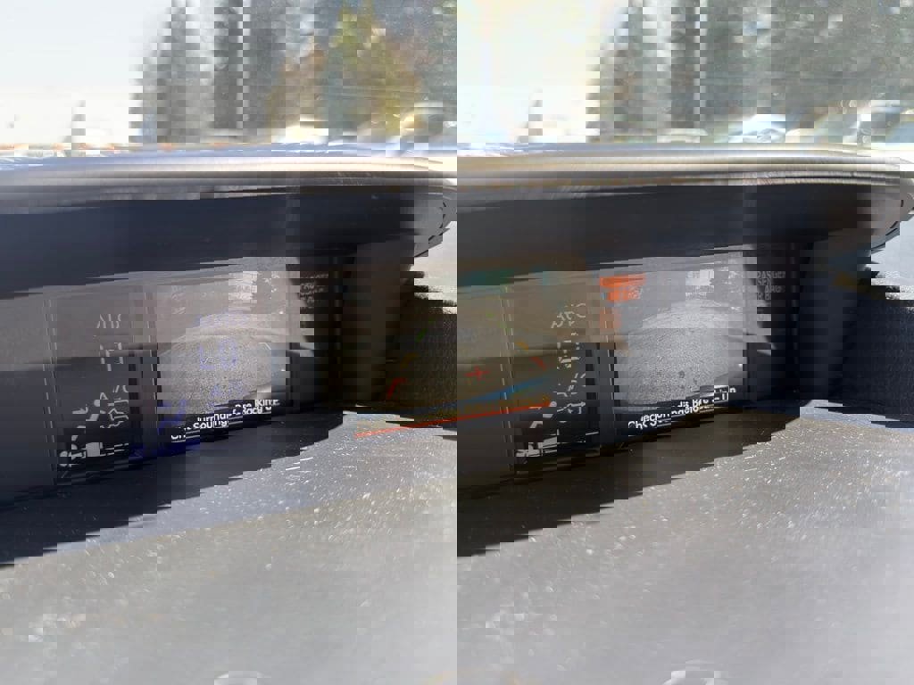 Used 2015 Subaru WRX Premium image 25