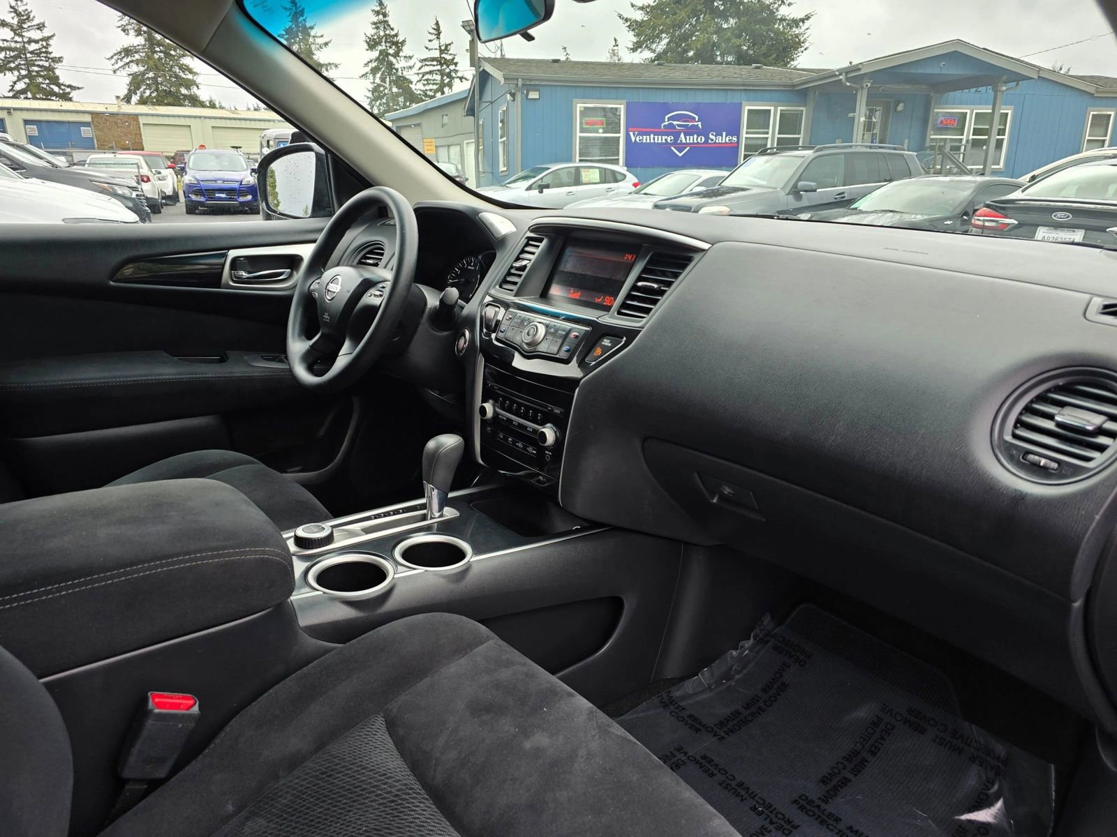 Used 2014 Nissan Pathfinder S AWD/4WD image 10