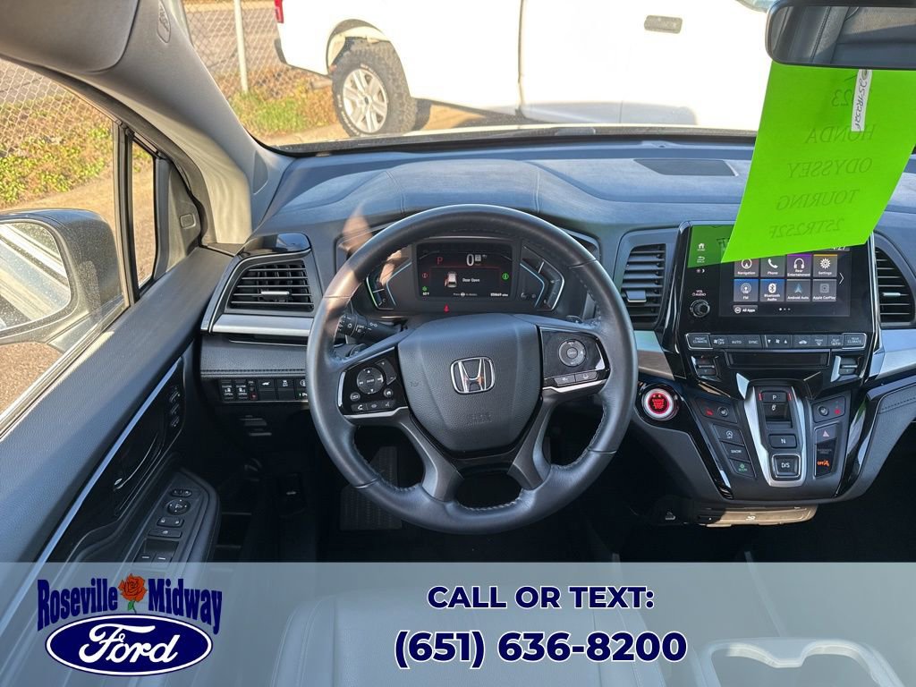 Used 2023 Honda Odyssey Touring image 11
