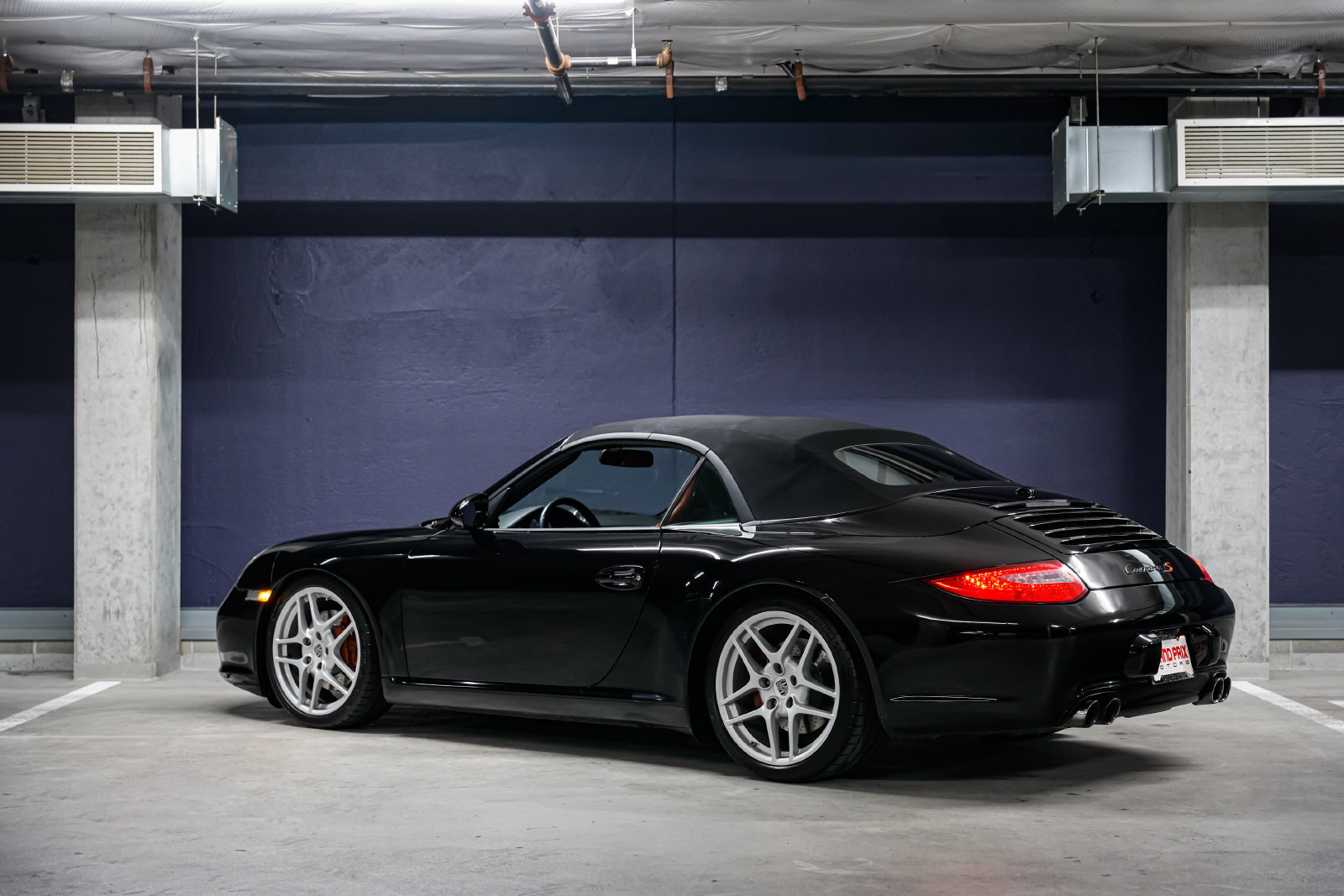 Used 2009 Porsche 911 Carrera S RWD image 8