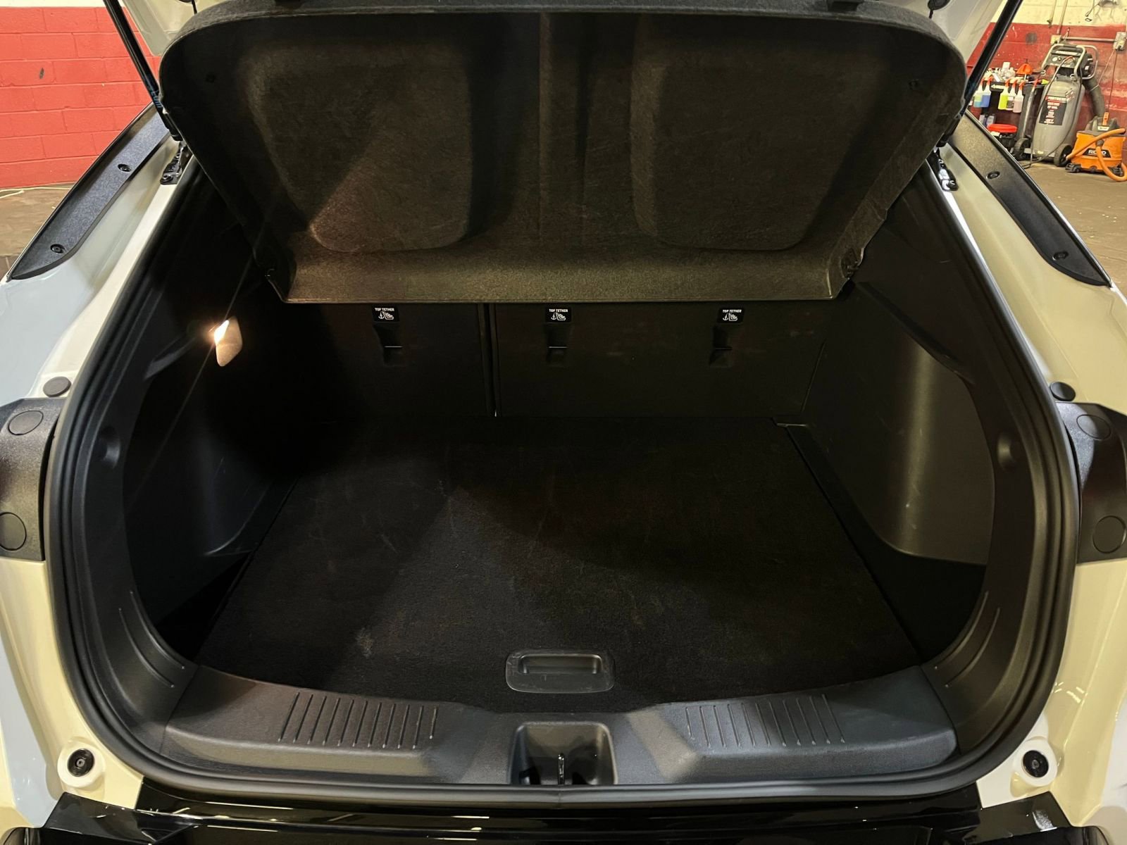 Used 2025 Buick Envista Sport Touring image 30