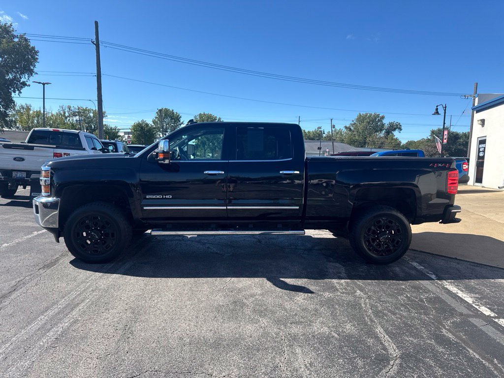 Used 2018 Chevrolet Silverado 2500 LTZ w/ Snow Plow Prep Package AWD/4WD image 14