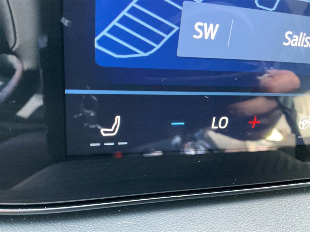 Used 2024 Ford Mustang GT Premium image 21