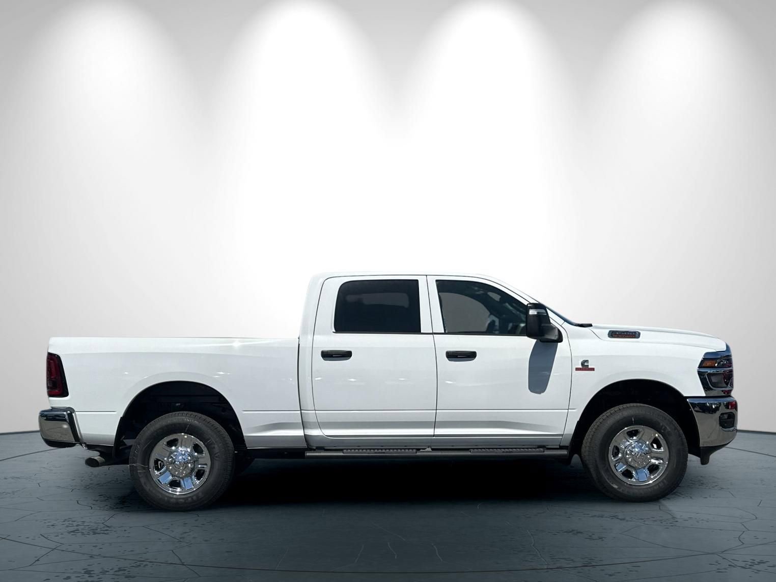 New 2026 RAM 3500 Tradesman AWD/4WD image 3