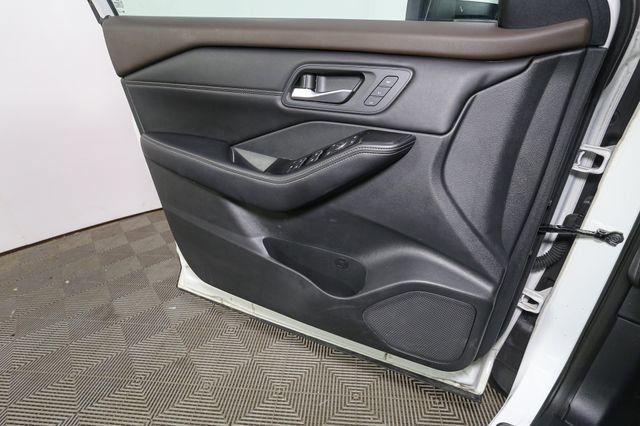 Used 2023 Nissan Rogue SL w/ SL Premium Package AWD/4WD image 37