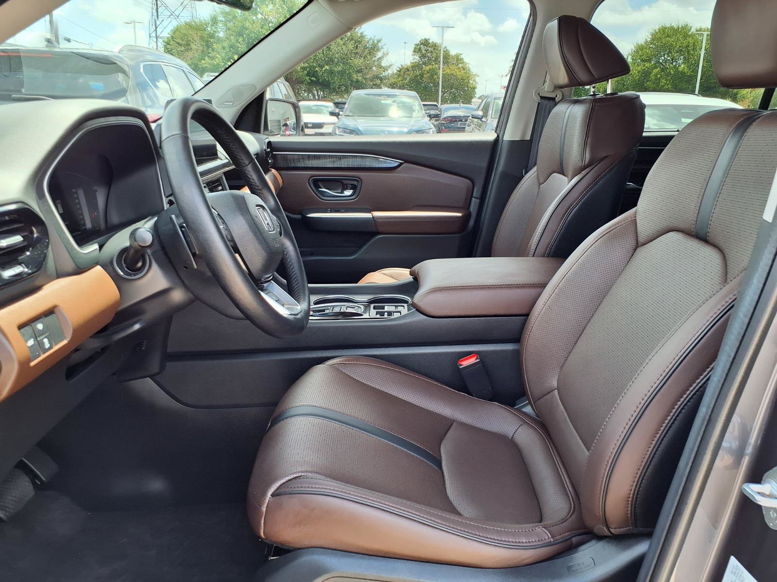 Used 2023 Honda Pilot Elite image 17