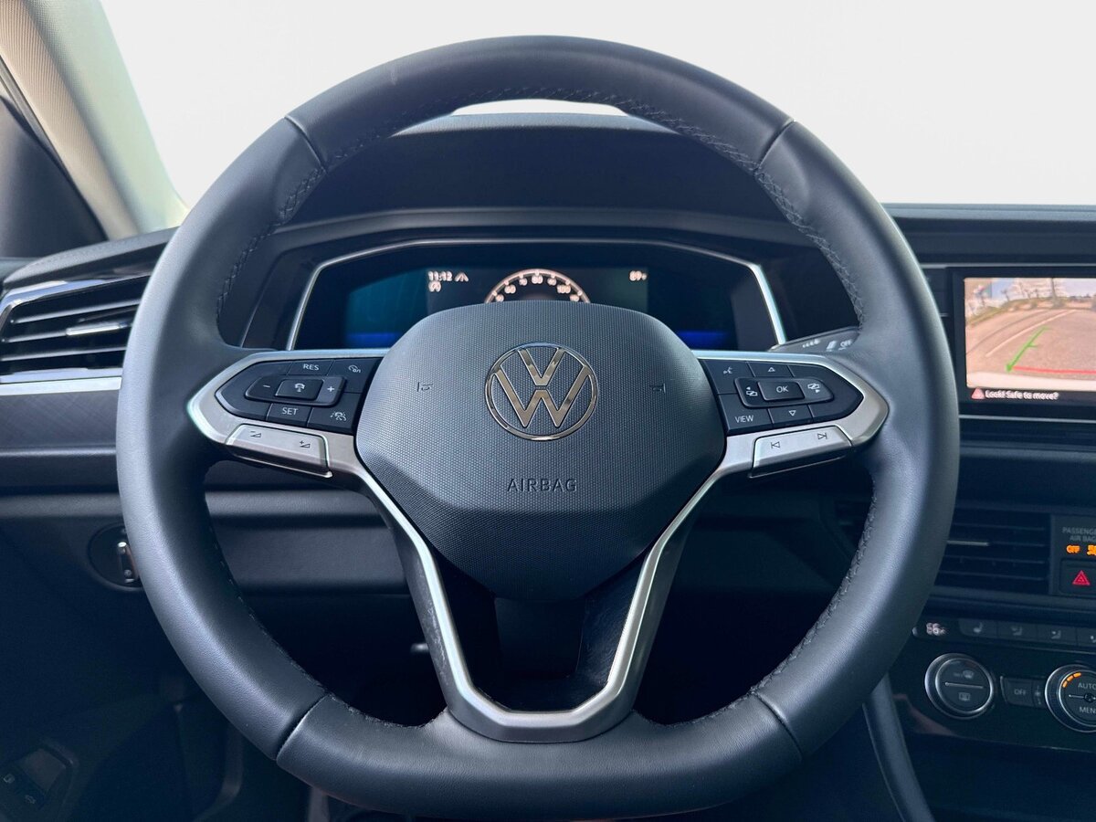 Used 2022 Volkswagen Jetta SE FWD image 26
