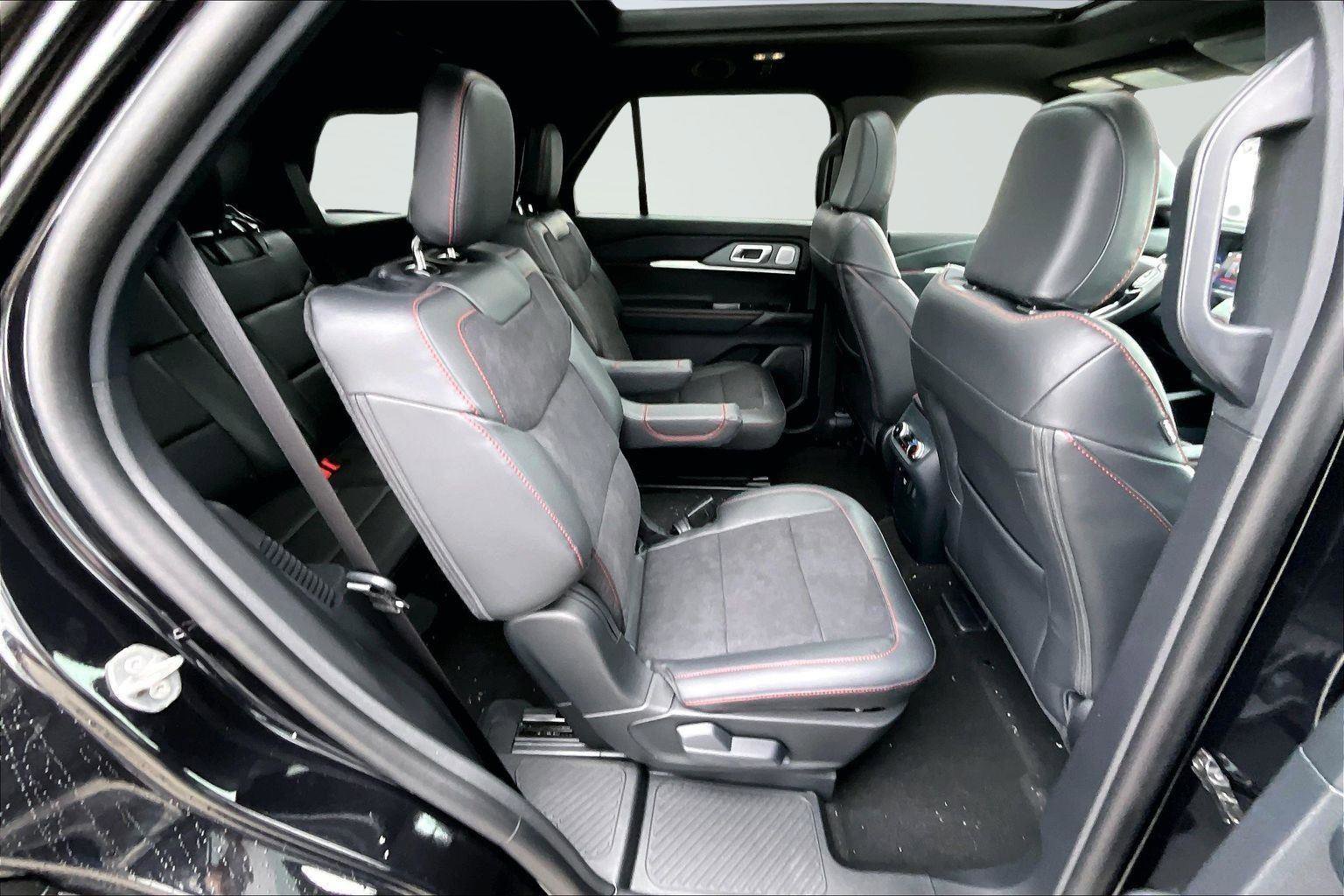 New 2026 Ford Explorer ST w/ Sun And Sound Package image 20