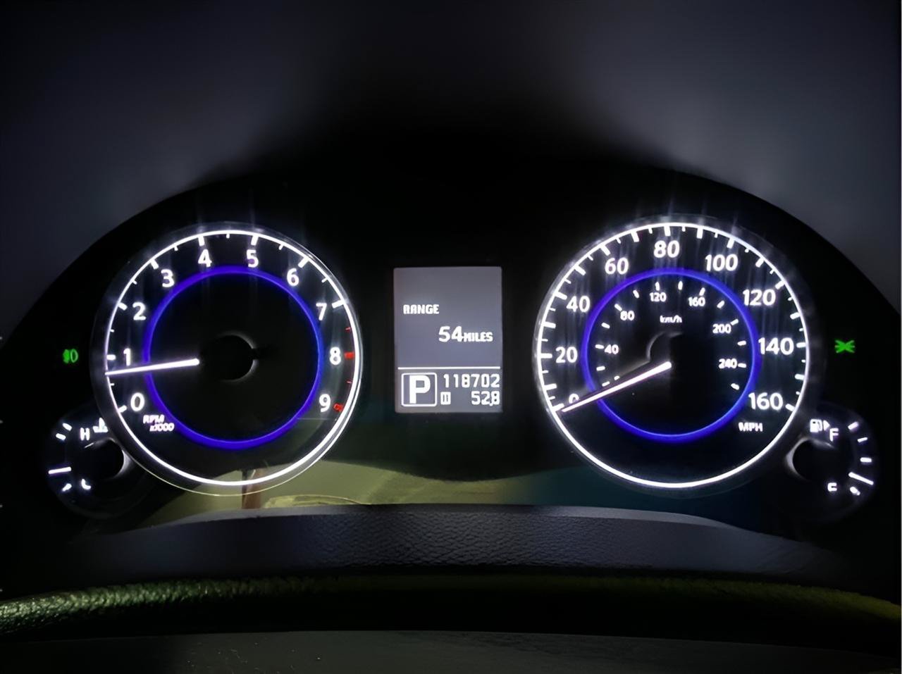 Used 2013 INFINITI G37 x Sedan w/ Premium Pkg AWD/4WD image 18