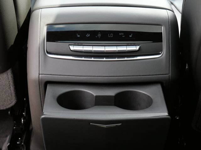 Used 2023 Cadillac Escalade Sport AWD/4WD image 17