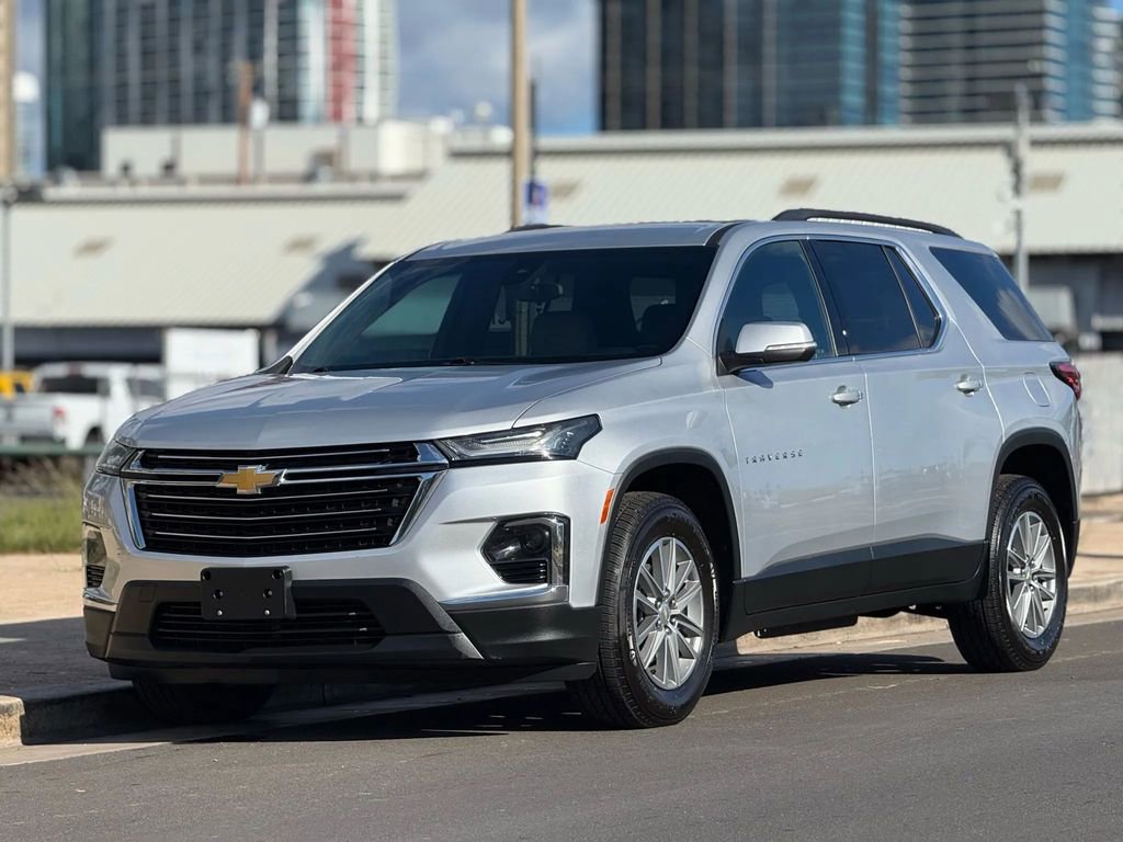 Used 2022 Chevrolet Traverse LT w/ LPO, Cargo Package image 1