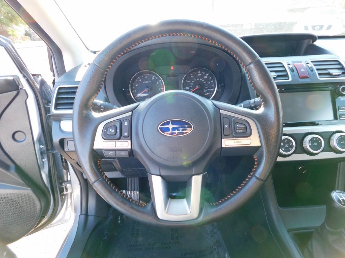 Used 2017 Subaru Crosstrek 2.0i Premium AWD/4WD image 8
