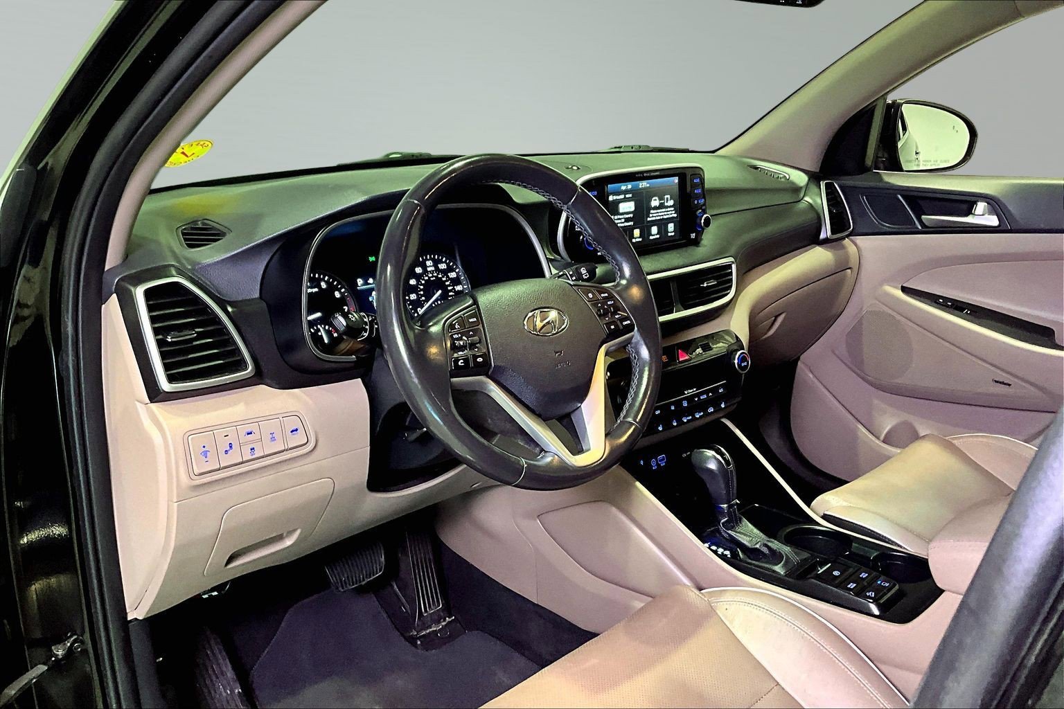 Used 2021 Hyundai Tucson Limited AWD/4WD image 17