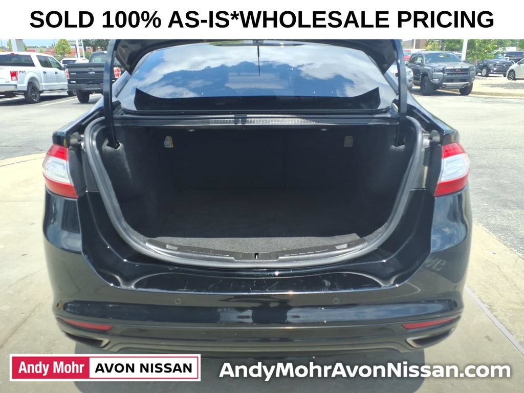 Used 2016 Ford Fusion Titanium FWD image 9
