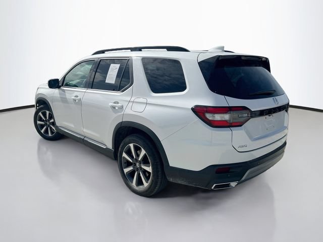 Used 2025 Honda Pilot Elite image 6