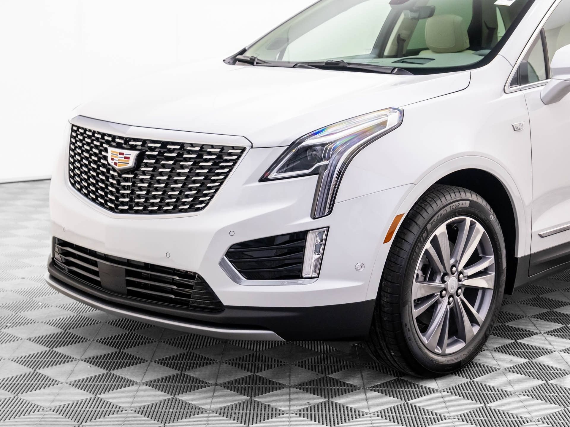 New 2026 Cadillac XT5 Premium Luxury w/ Driver Assist Package AWD/4WD image 34