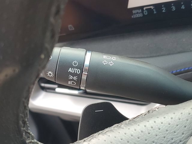 Certified 2024 Cadillac XT4 Sport AWD/4WD image 17