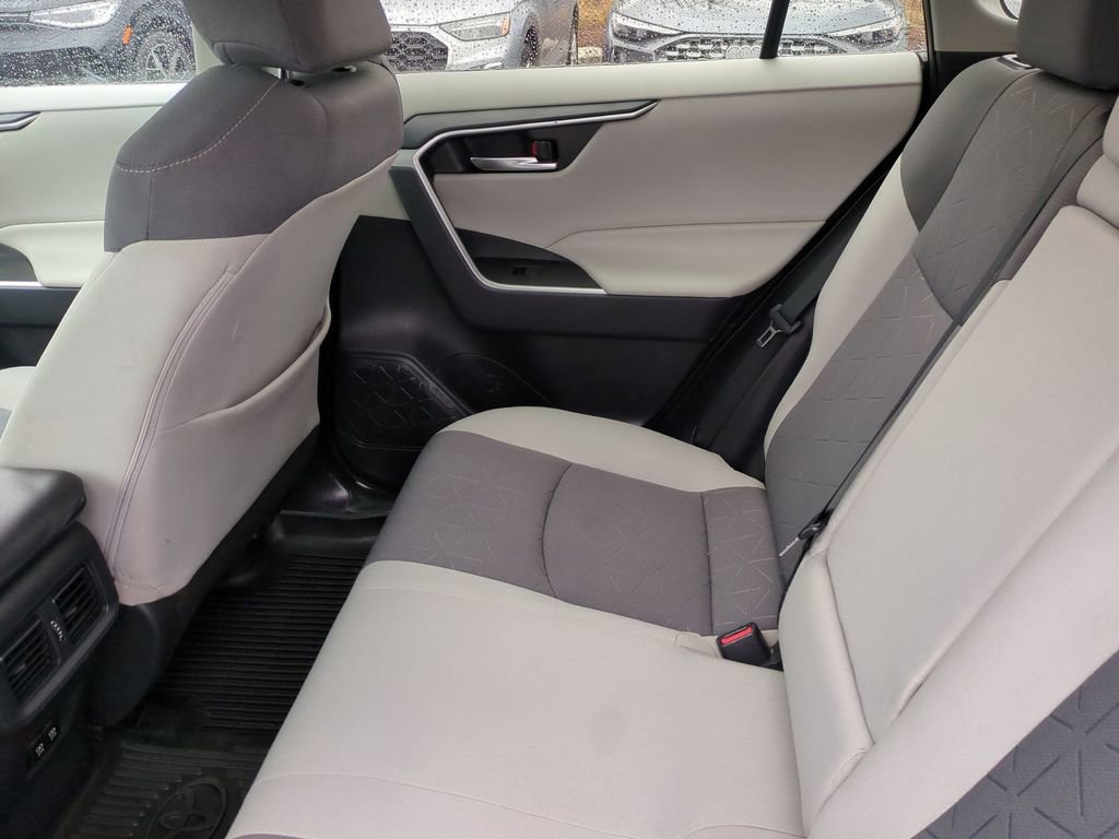 Used 2019 Toyota RAV4 XLE w/ All Weather Liner Package image 31