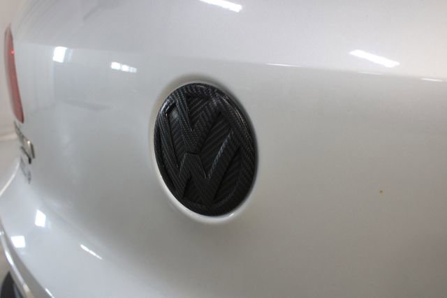 Used 2017 Volkswagen Tiguan S image 30