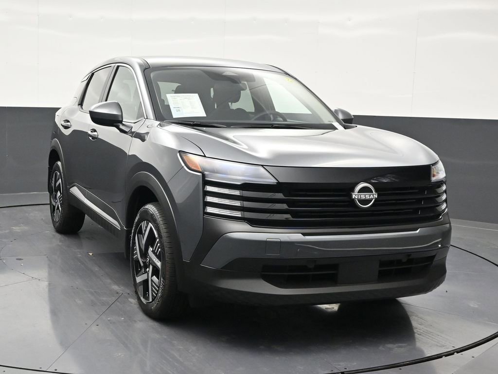 Used 2025 Nissan Kicks SV image 8