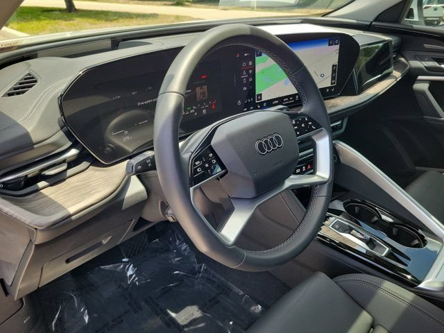 Certified 2025 Audi Q5 Premium AWD/4WD image 17