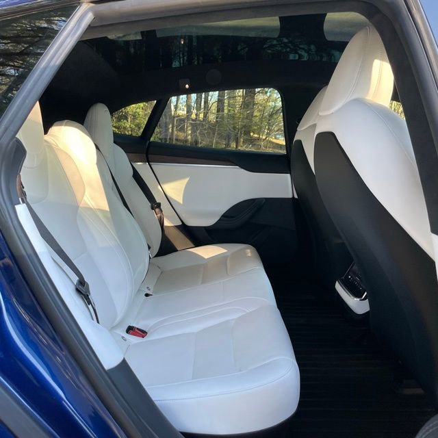 Used 2022 Tesla Model S image 19