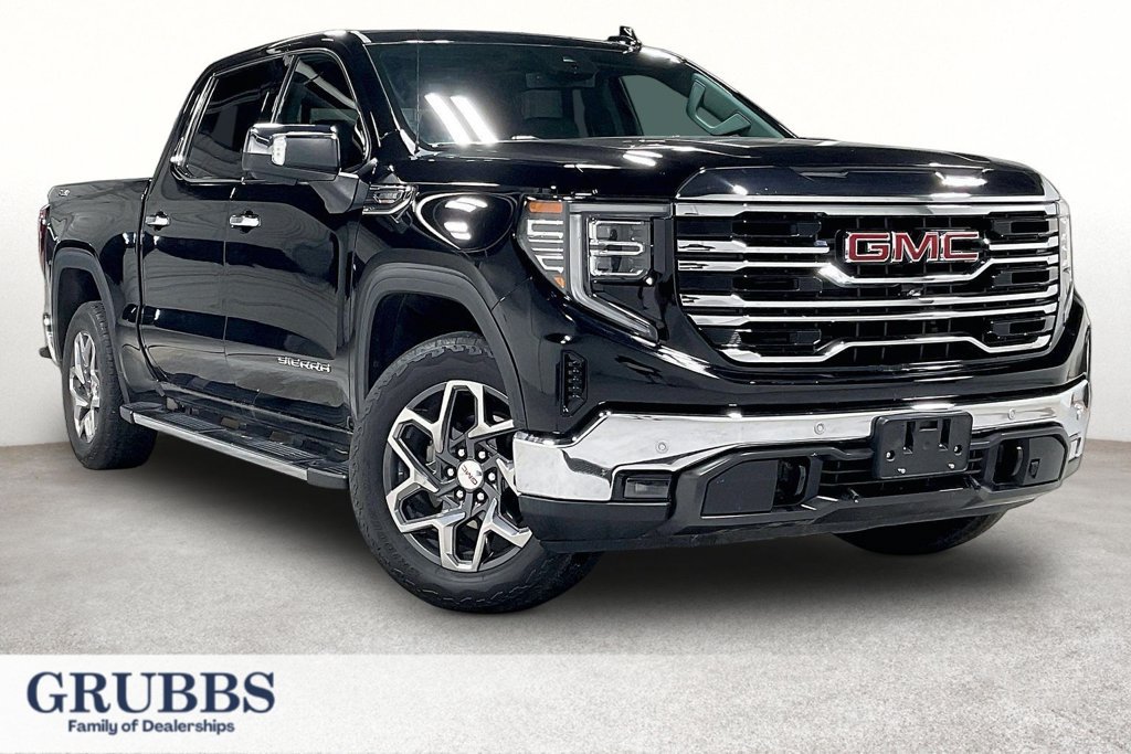 Used 2023 GMC Sierra 1500 SLT w/ SLT Premium Plus Package AWD/4WD image 1
