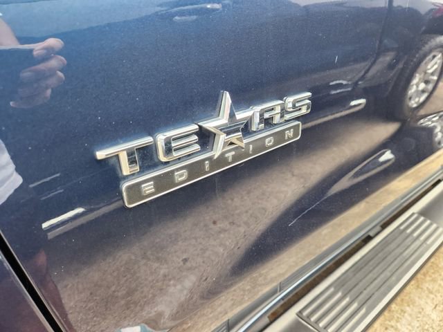 Used 2020 Chevrolet Silverado 1500 RST w/ Texas Edition RWD image 8