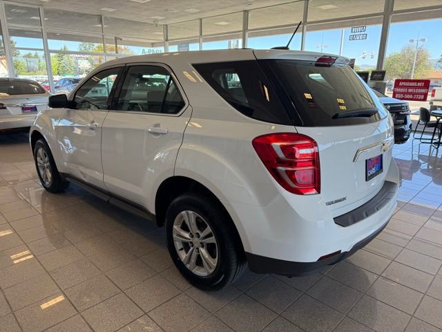 Used 2017 Chevrolet Equinox LS image 5