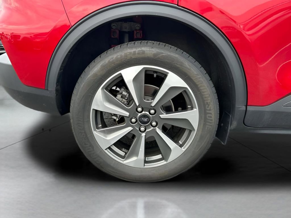 Certified 2023 Ford Escape Platinum AWD/4WD image 28