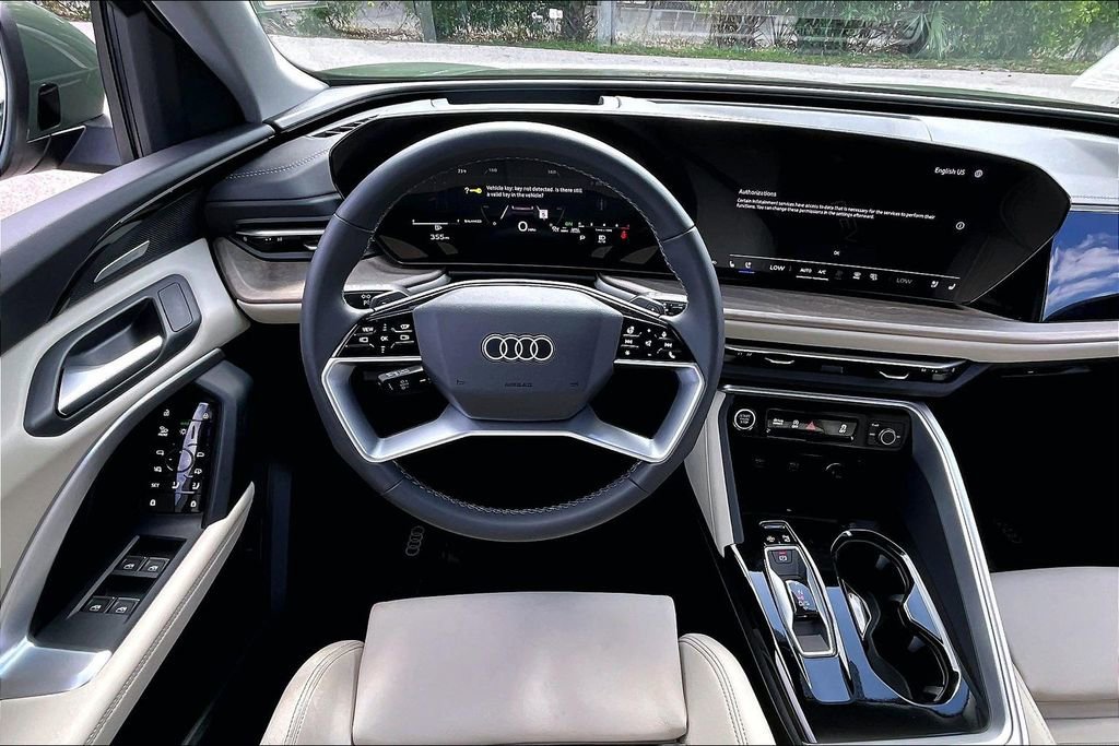 Certified 2025 Audi Q5 Premium Plus image 19