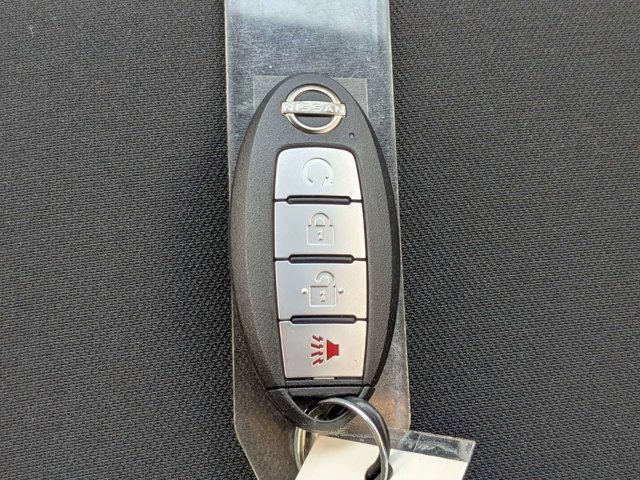 New 2025 Nissan Frontier PRO-4X w/ Interior Protection Package image 32