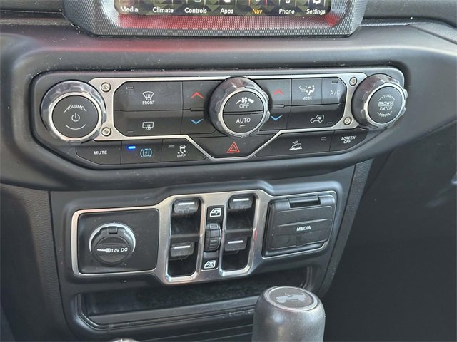 Used 2023 Jeep Wrangler Unlimited Sahara image 22