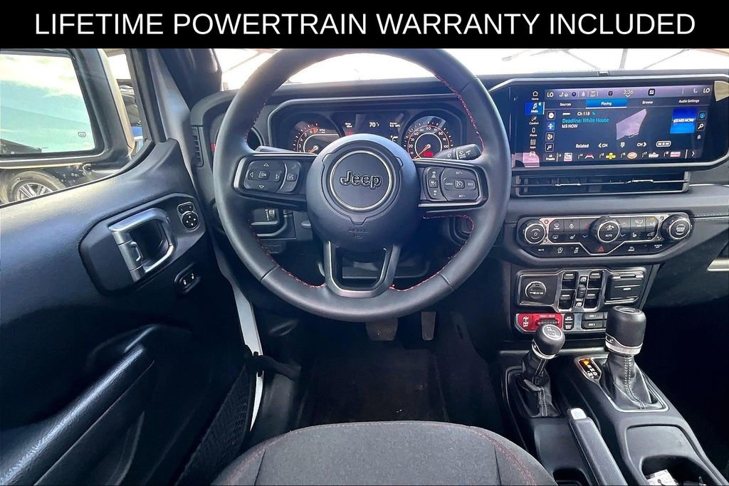 Used 2024 Jeep Gladiator Rubicon w/ Convenience Group image 7