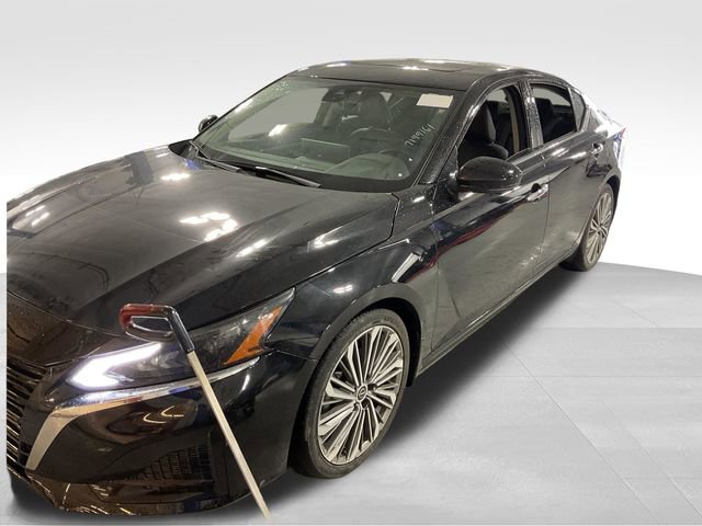 Used 2023 Nissan Altima 2.5 SL image 3