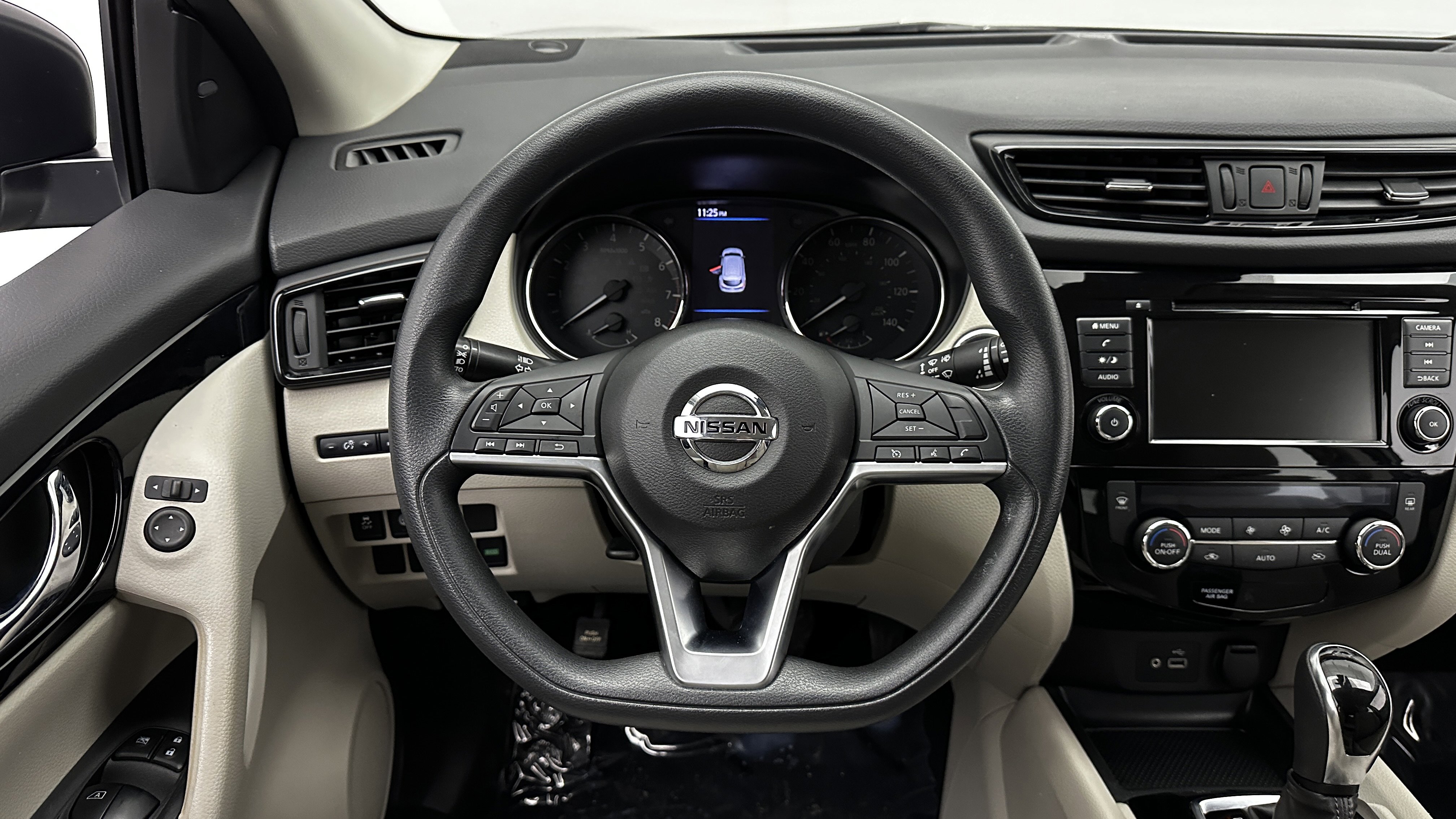 Used 2020 Nissan Rogue Sport SV image 24