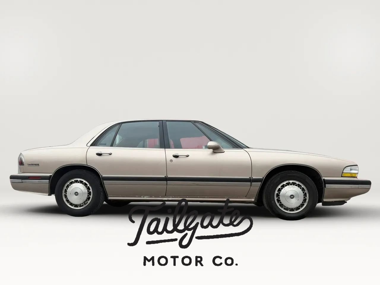 Used 1992 Buick Le Sabre Limited FWD image 1