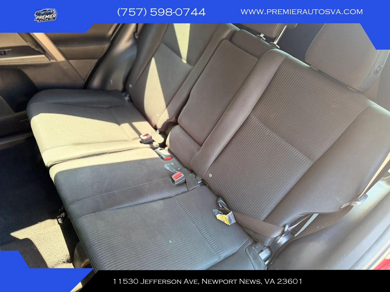 Used 2017 Toyota RAV4 LE FWD image 17