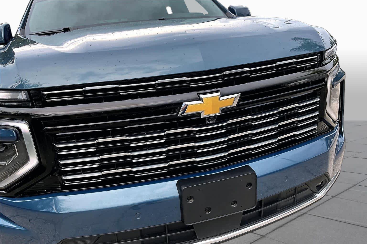 Used 2025 Chevrolet Tahoe High Country AWD/4WD image 30