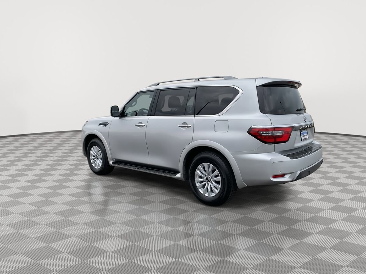 Used 2023 Nissan Armada SV image 5