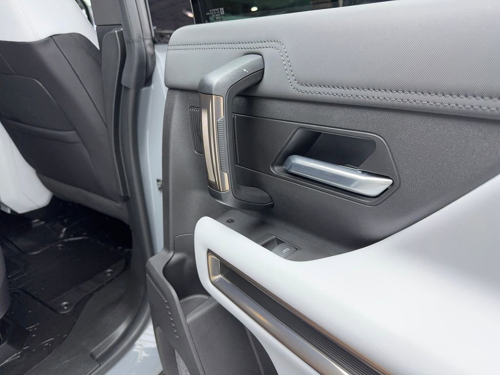 Used 2025 GMC Hummer EV 2X image 60