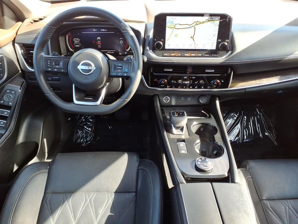 Certified 2023 Nissan Rogue Platinum w/ Platinum Premium Package image 12