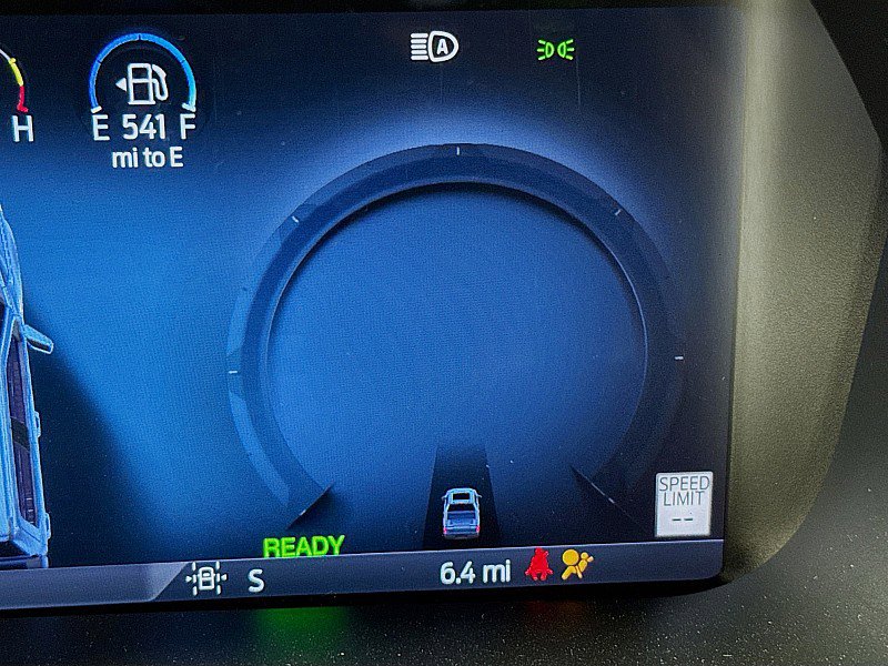 New 2025 Ford F150 Lariat w/ Equipment Group 502A High image 13